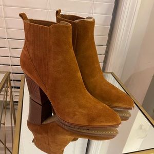 Marc Fisher Boot! 10M Retail $200